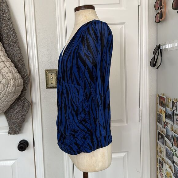 Y2k faux wrap mesh blouse - Picture 8 of 9